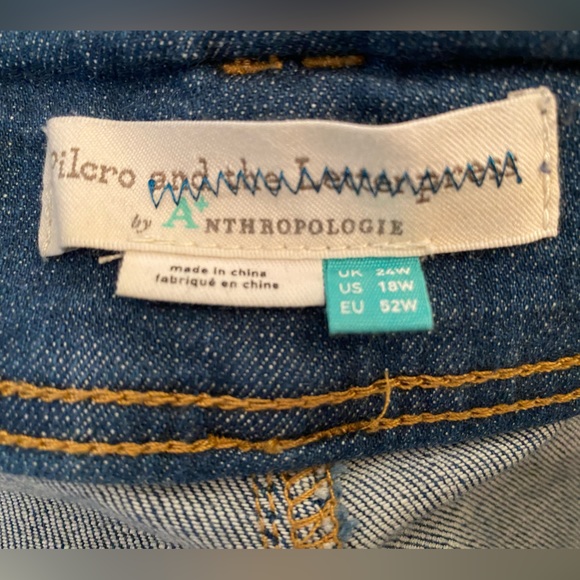 A+ ANTHROPOLOGIE Pilcro High-Rise Cropped Flare Self Belt Jeans - Plus Size 18W - Picture 12 of 15